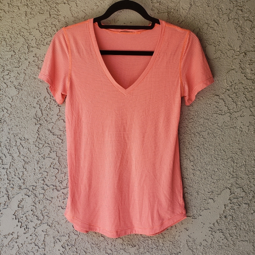 Lululemon What the Sport V-neck tee